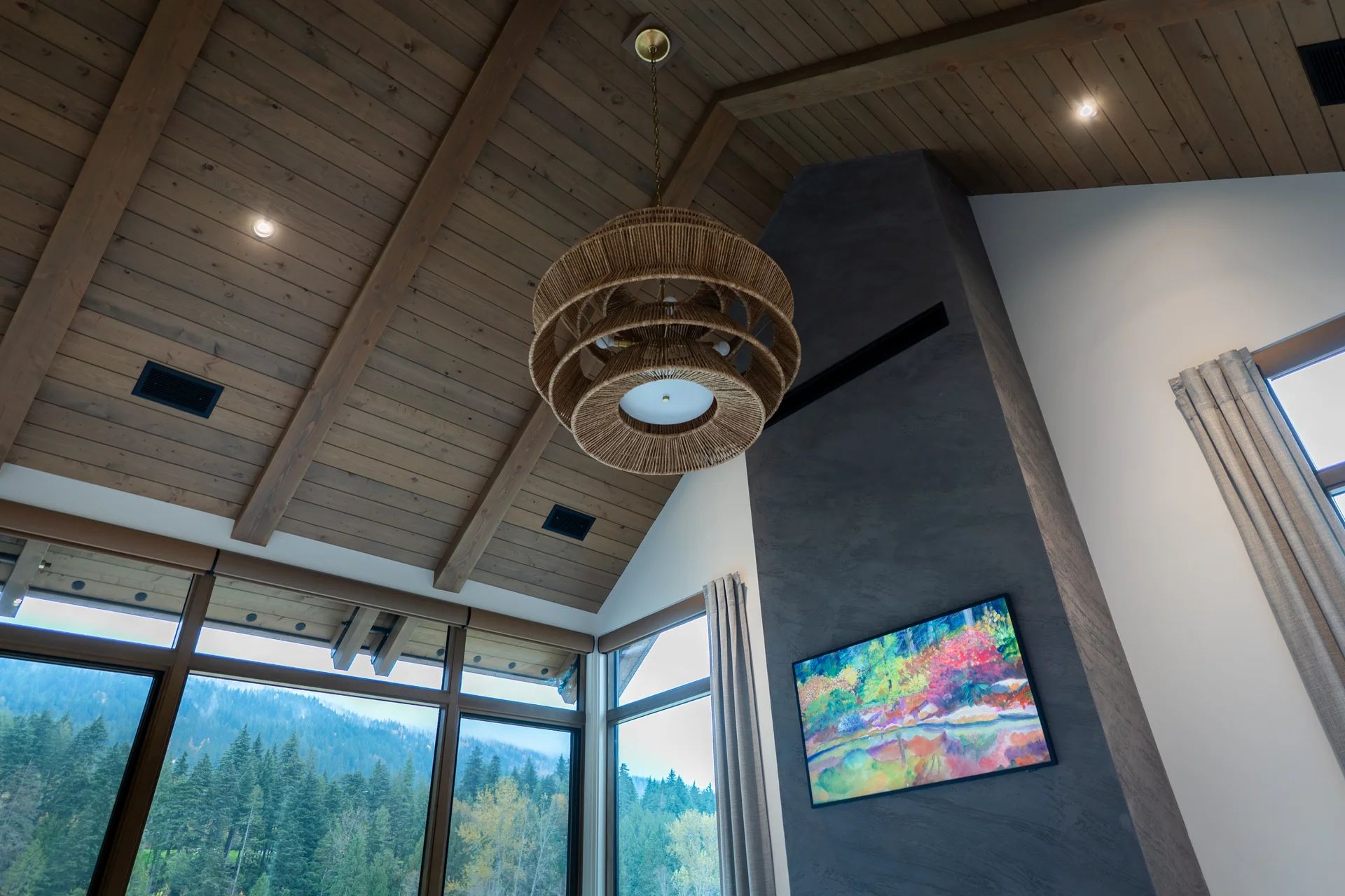 Mountain Lake - bedrooms-ensuites, primary-suite, ceiling