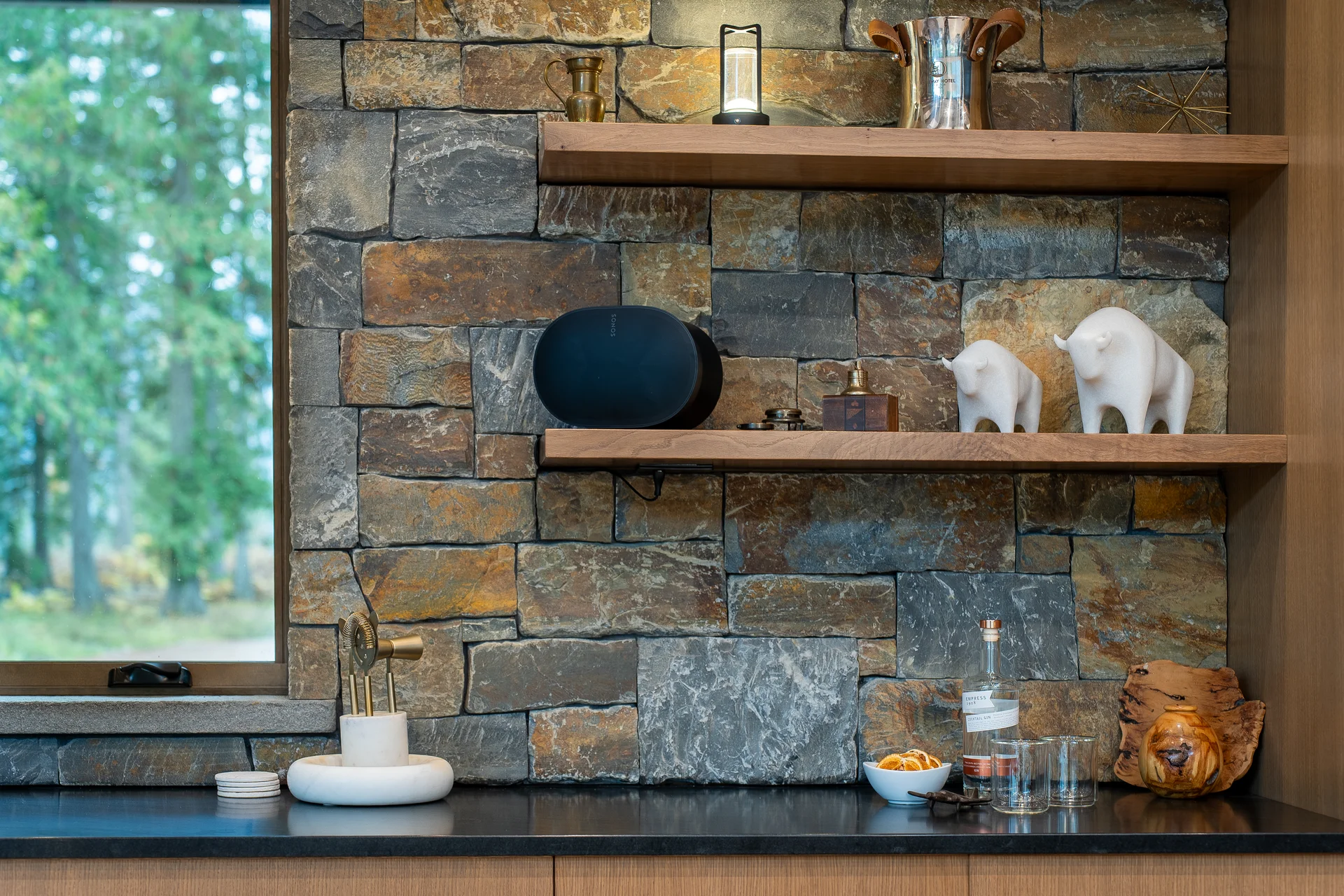 Mountain Lake - communal-areas, communal-areas-great-room, great-room, decoration, the-building-interior